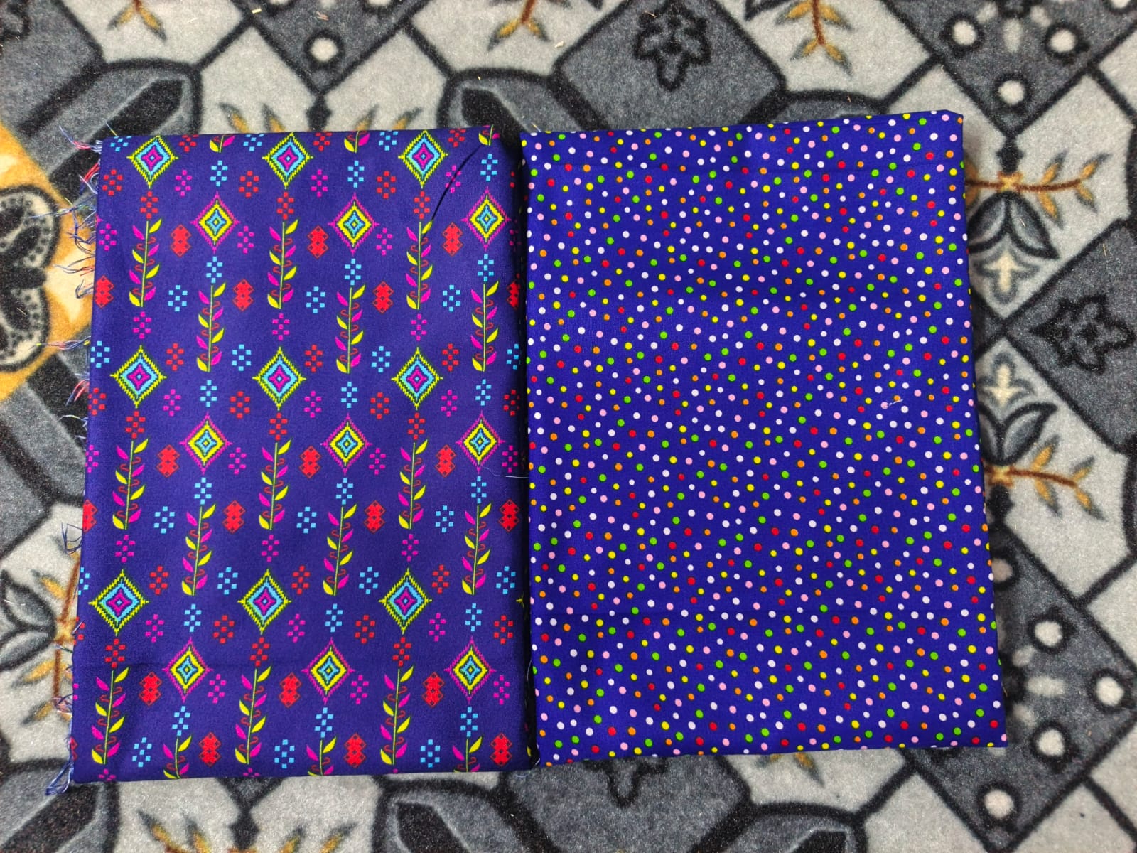 Ladies 2 Piece Un-Stitch Winter Suit Design 15